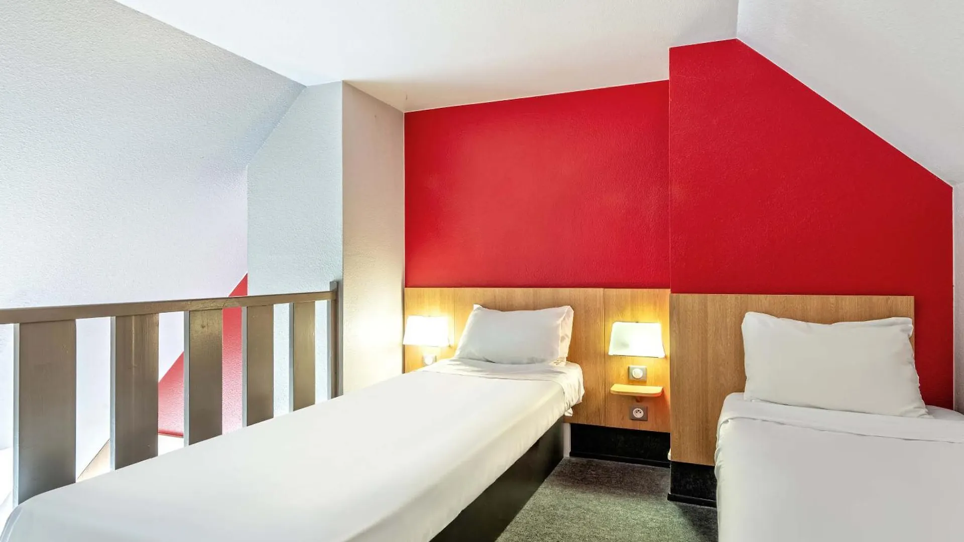 B&B Hotel Quimper Sud Benodet 2*,  France