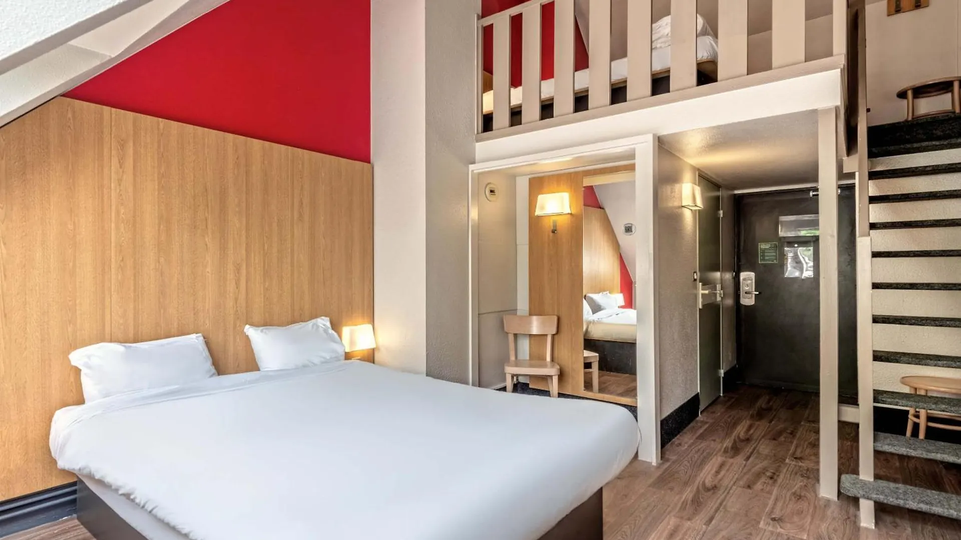 **  B&B HOTEL Quimper Sud Bénodet France